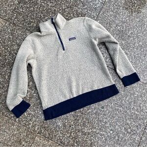 Patagonia quarter zip pullover